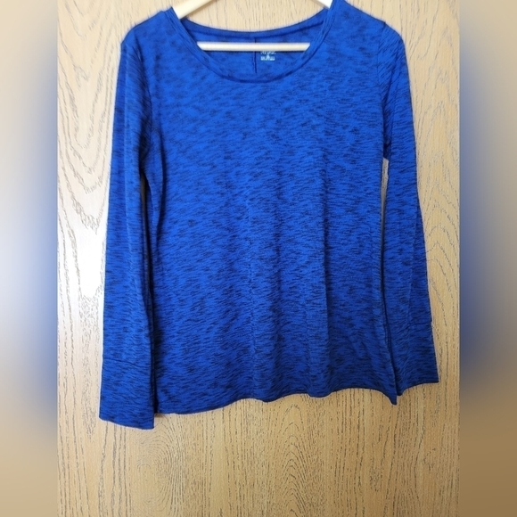 a.n.a Tops - a.n.a heathered blue long sleeve tee Size M